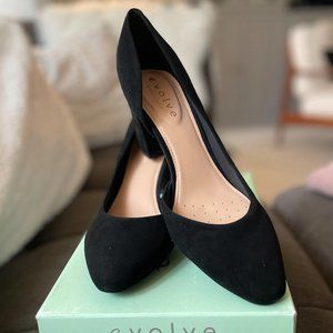 New Easy Spirit Juliet D'Orsay Evolve Heels Size 7.5